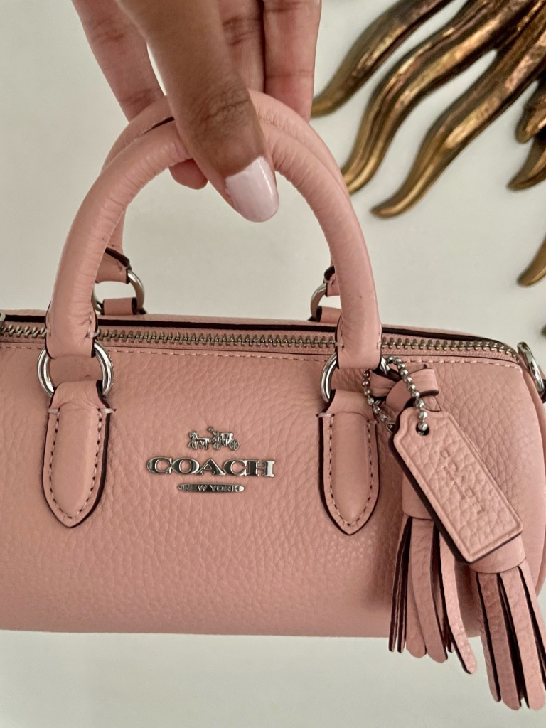 5 Items To Wear With Pink Mini Bags – Kempress Closet